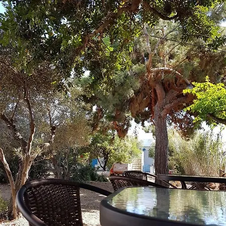 Naxos Garden Apartment